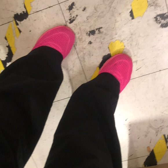 Meet your Posher, Christina - Picture 1 of 1